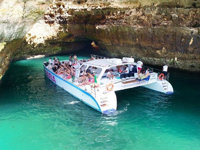catamaran tour algarve